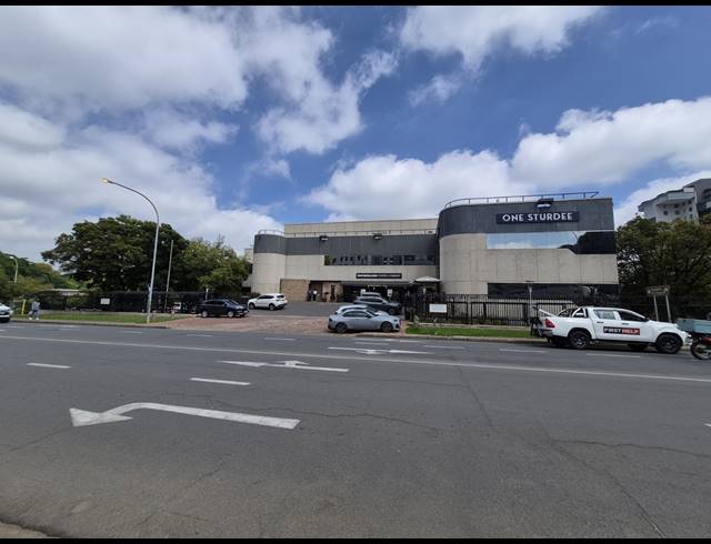 609M² RESTAURANT TO LET IN ROSEBANK